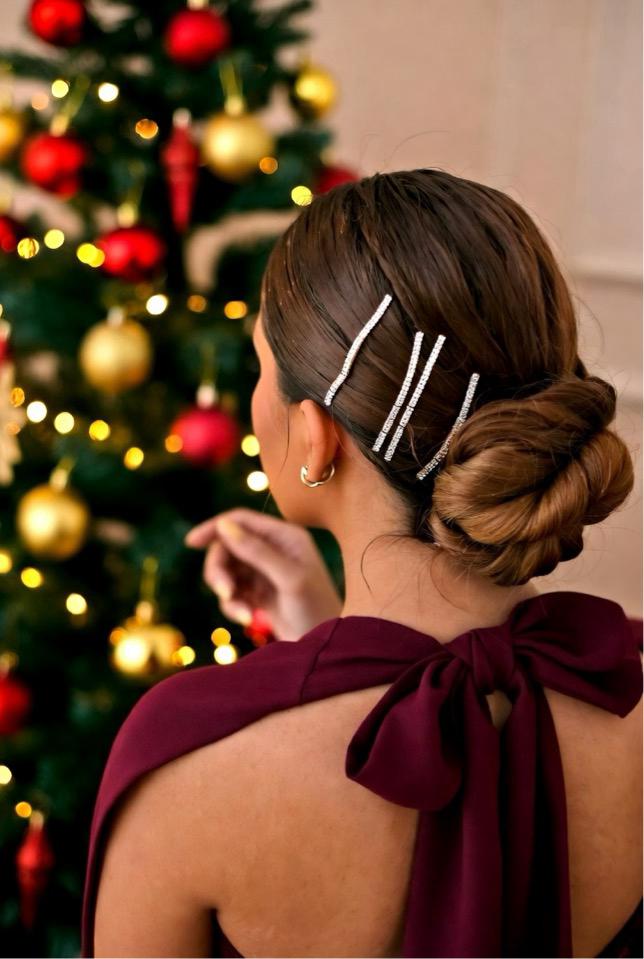 Cute Christmas Hairstyles: 15 Festive Looks to Shine This Holiday Season