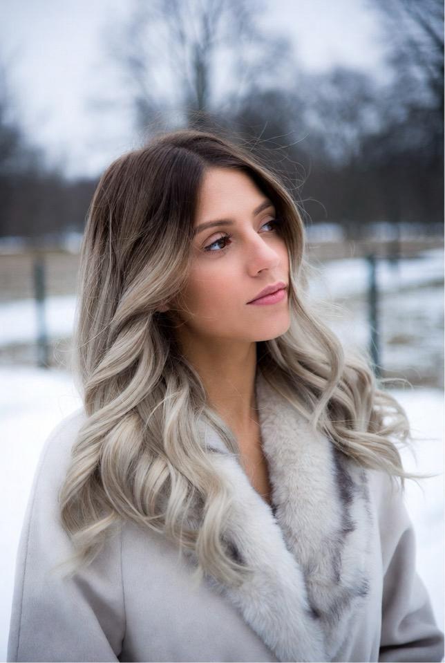 Winter Blonde Hair: 15 Trendy Shades & Stylist Tips for 2025