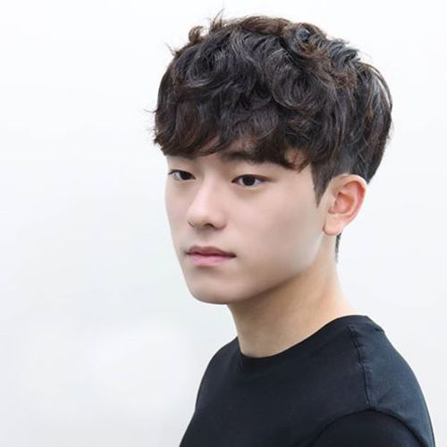 Top 12 Korean Haircuts for Men: Trendy Styles to Elevate Your Look