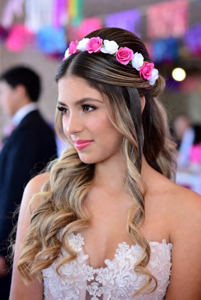 15 Quinceañera Hairstyles That Are Elegant, Trendy & Picture-Perfect