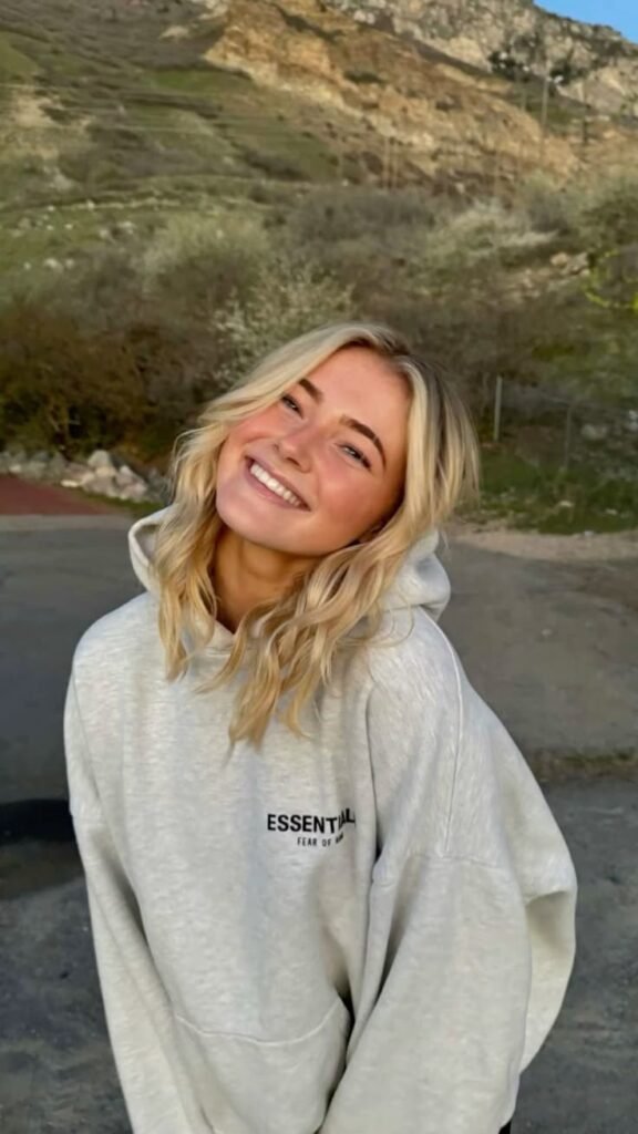 Hoodie Hairstyles: 12 Easy & Cute Looks That Actually Work with Your Favorite Hoodie