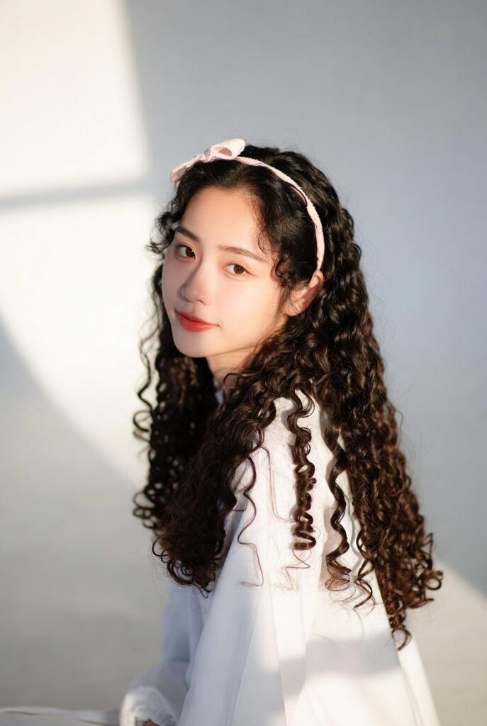 Headband Hairstyles for Curly Hair